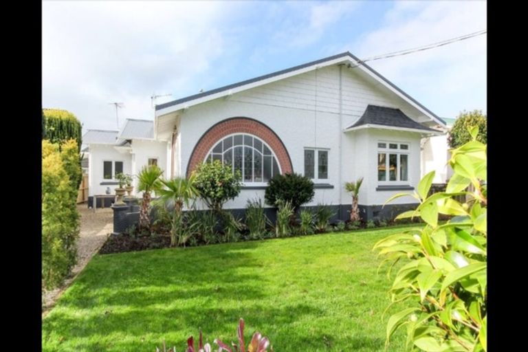 Photo of property in 21 Watson Street, Strandon, New Plymouth, 4312