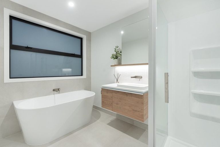 Photo of property in 129 Whakaturou Crescent, Pyes Pa, Tauranga, 3112