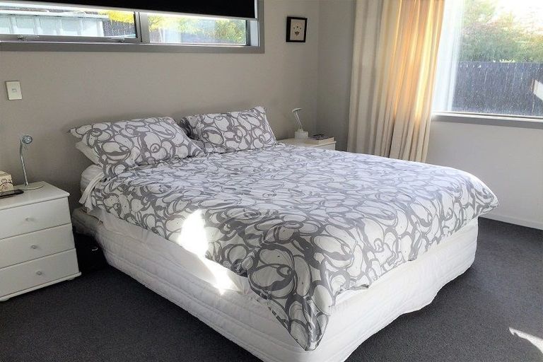 Photo of property in 10 Perrow Street, Wanaka, 9305