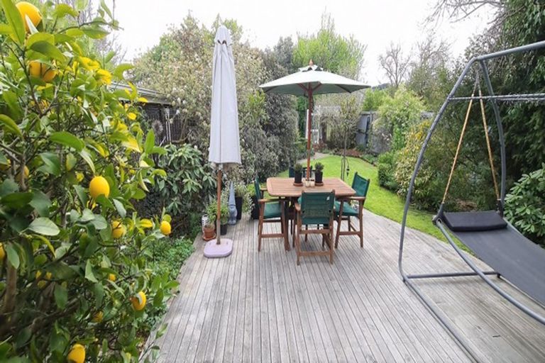 Photo of property in 7 Courage Road, Amberley, 7410