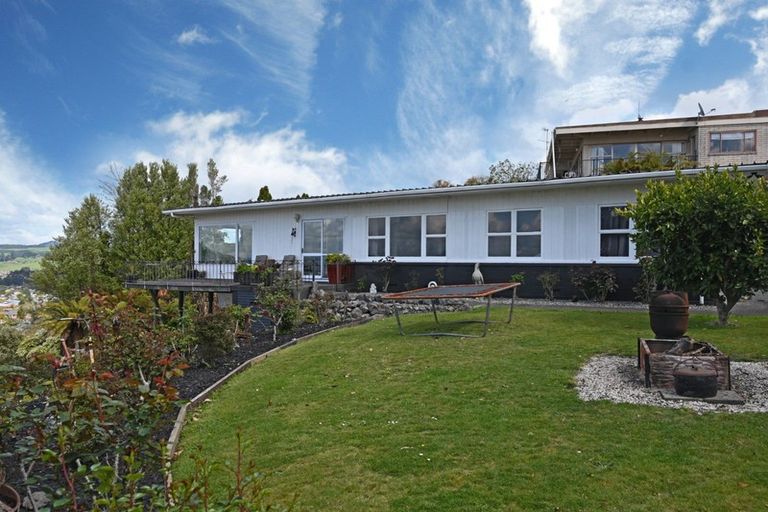 Photo of property in 29 Russell Crescent, Western Heights, Rotorua, 3015