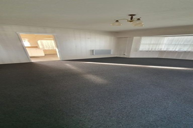 Photo of property in 1/113 Wallace Road, Papatoetoe, Auckland, 2025