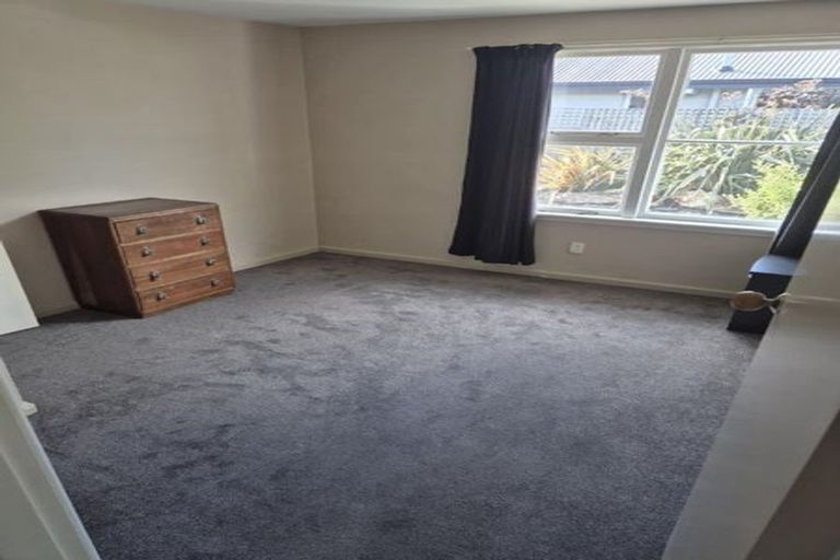 Photo of property in 24 Radbrook Street, Avonhead, Christchurch, 8042