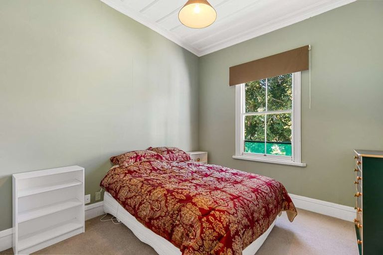 Photo of property in 9 Feltham Street, Hunterville, 4730