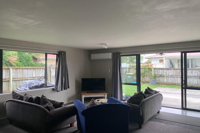 Photo of property in 22a Brocas Avenue, Hillcrest, Hamilton, 3216