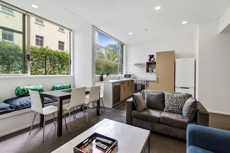 Photo of property in Cambridge Apartments, 303/43 Anzac Avenue, Auckland Central, Auckland, 1010