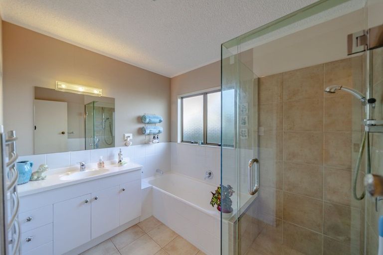 Photo of property in 11a Goodger Street, Waipukurau, 4200