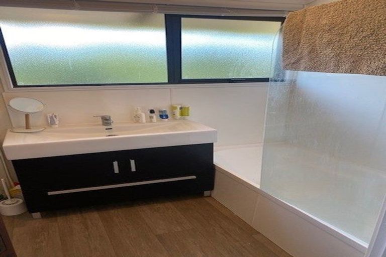 Photo of property in 90 Pembroke Street, Westown, New Plymouth, 4310