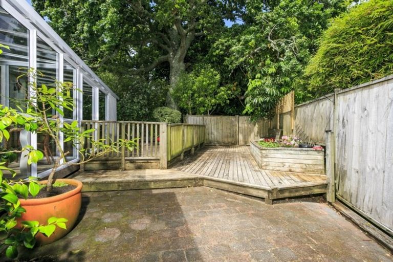 Photo of property in 3/9 Grove Road, Devonport, Auckland, 0624