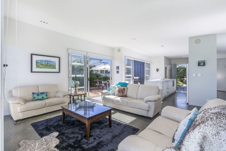 Photo of property in 152 Mangatawhiri Road, Omaha, Warkworth, 0986