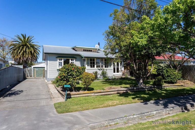 Photo of property in 6 Silvester Street, Woolston, Christchurch, 8023