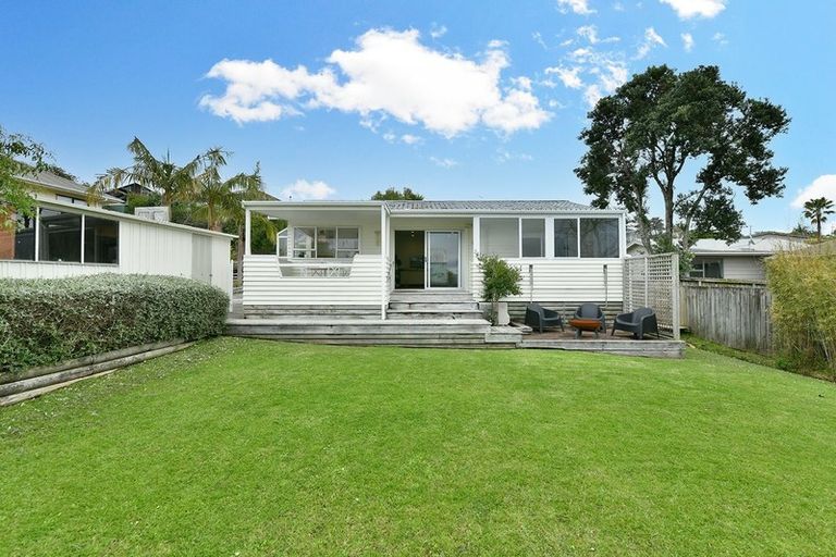 Photo of property in 8 Fidelis Avenue, Snells Beach, 0920