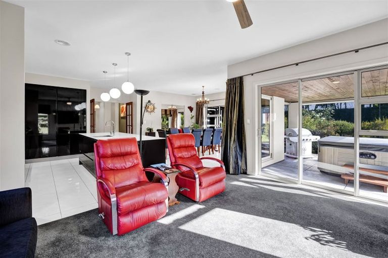 Photo of property in 69 Airport Drive, New Plymouth Airport, New Plymouth, 4373