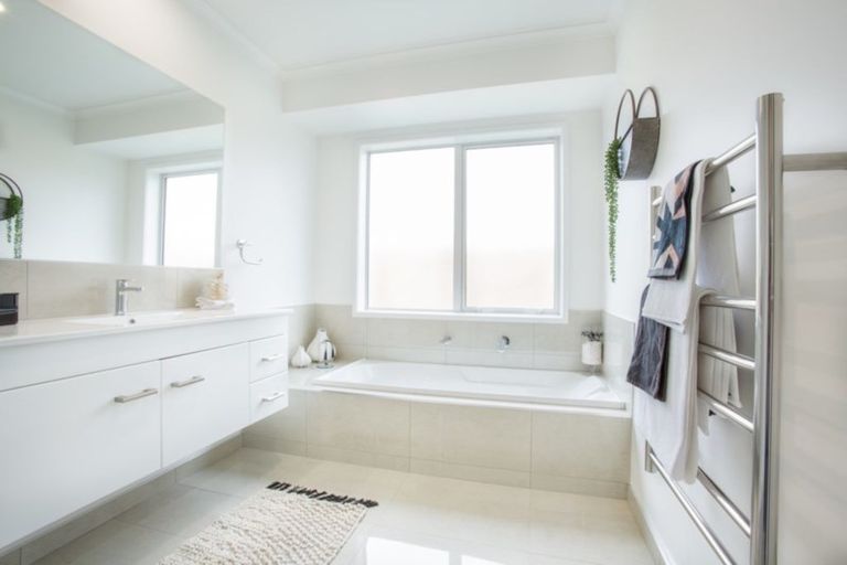 Photo of property in 34 Fairway Drive, Morrinsville, 3300