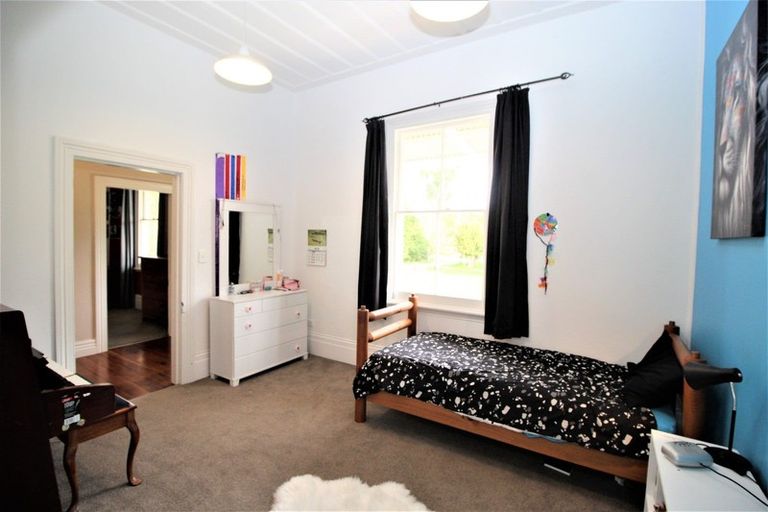 Photo of property in 38 Gladstone Street, Woodville, 4920