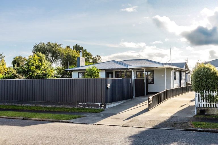 Photo of property in 22 Arthur Hobson Avenue, Pirimai, Napier, 4112