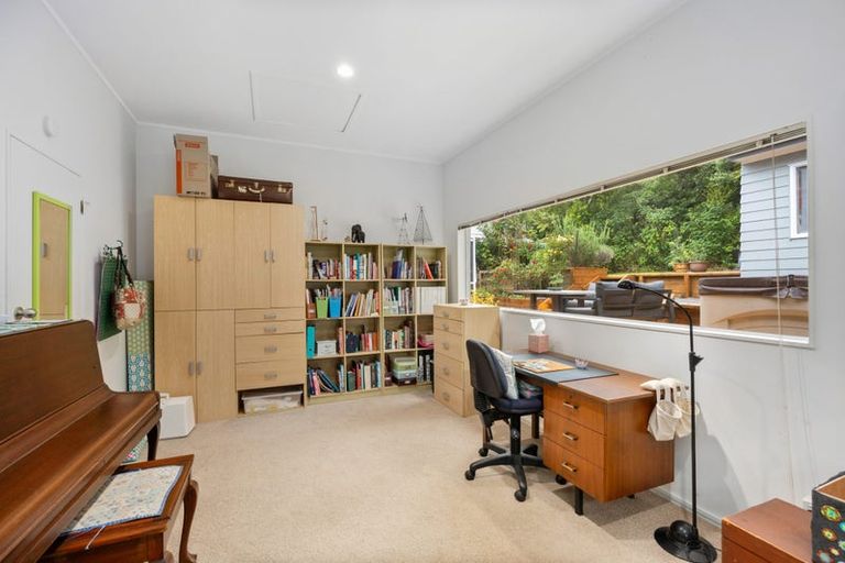 Photo of property in 108 Stapleford Crescent, Browns Bay, Auckland, 0630