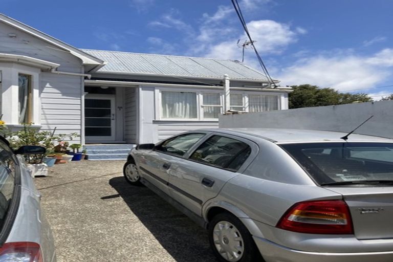 Photo of property in 54 Elizabeth Street, Mount Victoria, Wellington, 6011