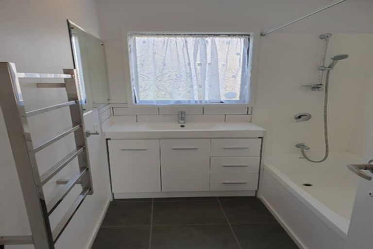 Photo of property in 33 Blomfield Street, Nawton, Hamilton, 3200