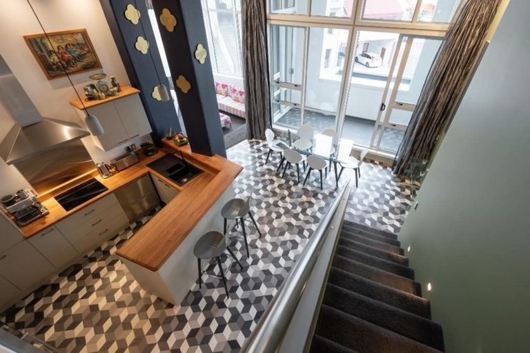 Photo of property in Stadium Garden Flats, 108/107 Thorndon Quay, Pipitea, Wellington, 6011