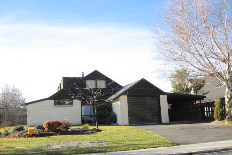 Photo of property in 24 Sargood Drive, Wanaka, 9305