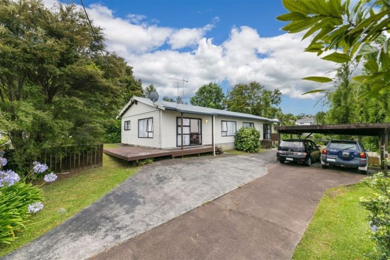 Photo of property in 134 Triangle Road, Massey, Auckland, 0614