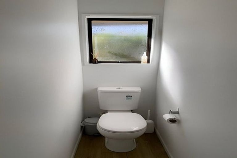 Photo of property in 1 Swithland Place, Avonhead, Christchurch, 8042