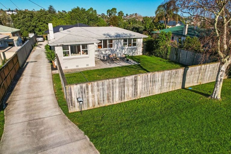 Photo of property in 50b Hall Road, Matua, Tauranga, 3110