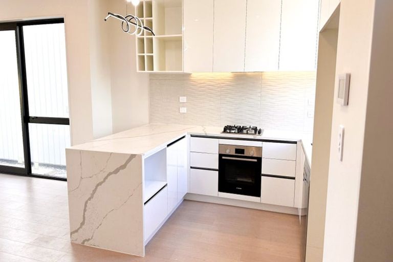 Photo of property in 65 Biokovo Street, Massey, Auckland, 0614