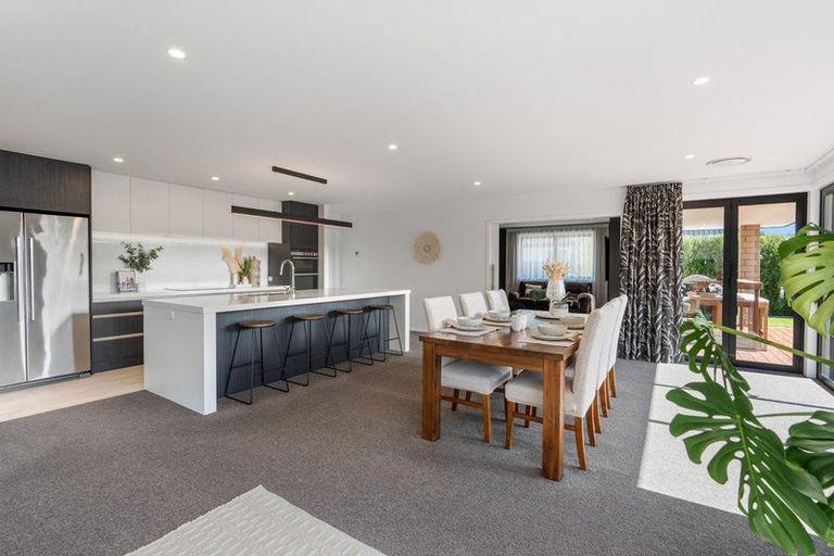 Photo of property in 211 Wingatui Road, Mosgiel, 9024