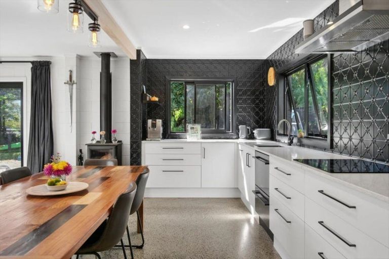 Photo of property in 28 Spencer Avenue, Maketu, Te Puke, 3189