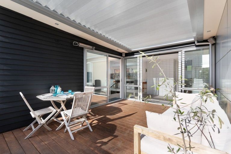 Photo of property in 72 Bowenvale Avenue, Cashmere, Christchurch, 8022