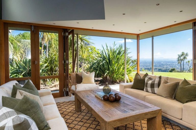 Photo of property in 378 Durham Drive, Havelock North, 4130