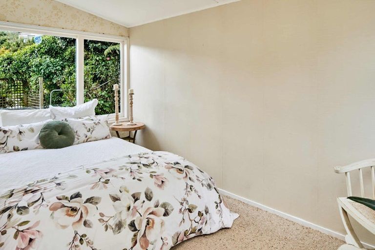 Photo of property in 45 Motuhara Road, Plimmerton, Porirua, 5026