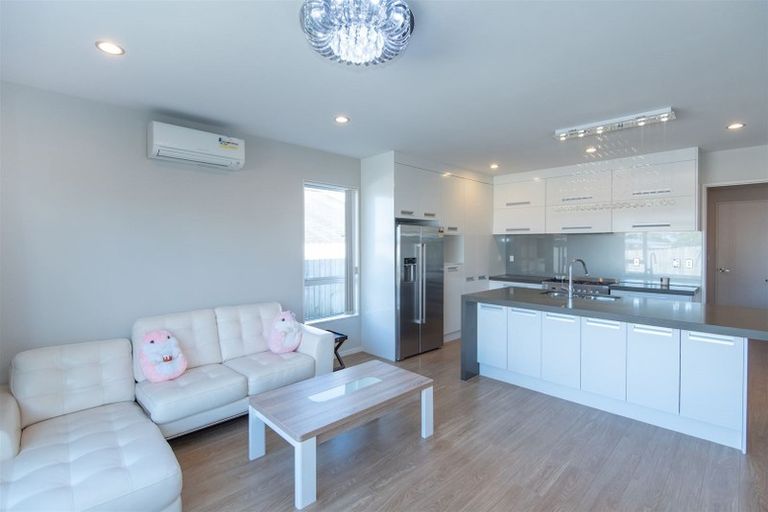 Photo of property in 83 Babich Road North, Ranui, Auckland, 0612