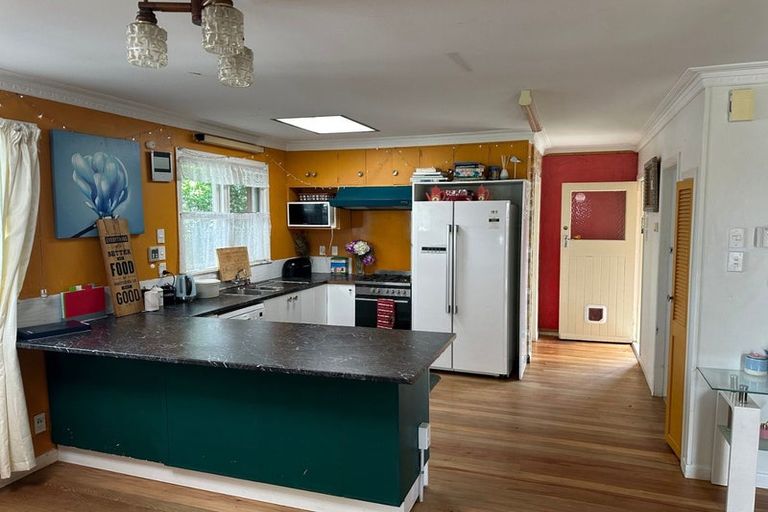 Photo of property in 18 Dermont Street, Bader, Hamilton, 3206