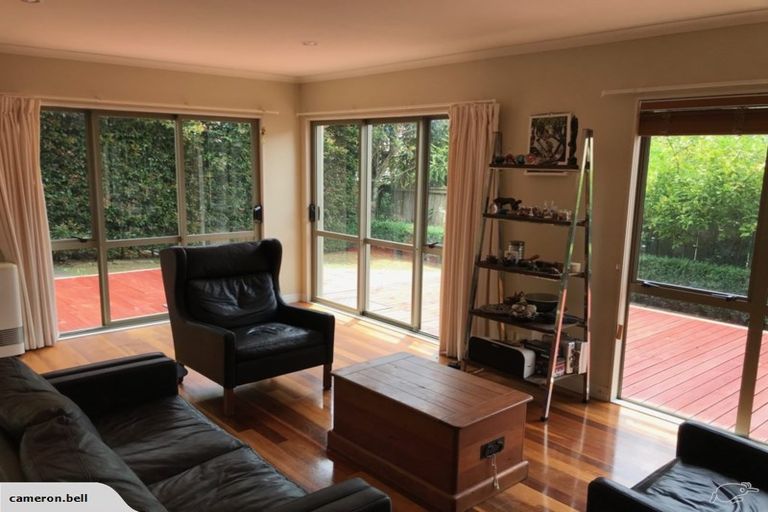 Photo of property in 90 Mount Taylor Drive, Glendowie, Auckland, 1071