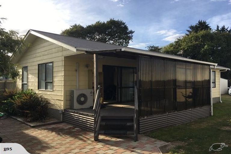 Photo of property in 2/279 Main South Road, Hornby, Christchurch, 8042