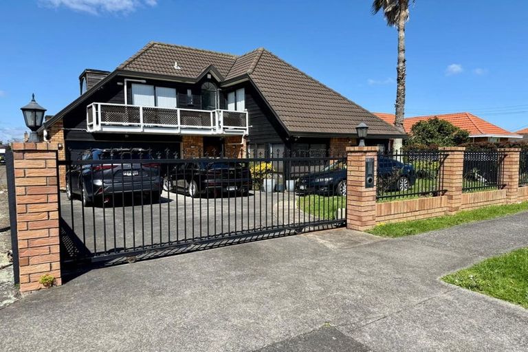 Photo of property in 33b Hoteo Avenue, Papatoetoe, Auckland, 2025