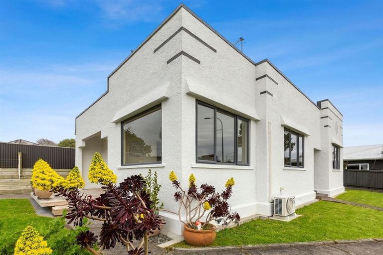 Photo of property in 22 Northgate, Strandon, New Plymouth, 4312