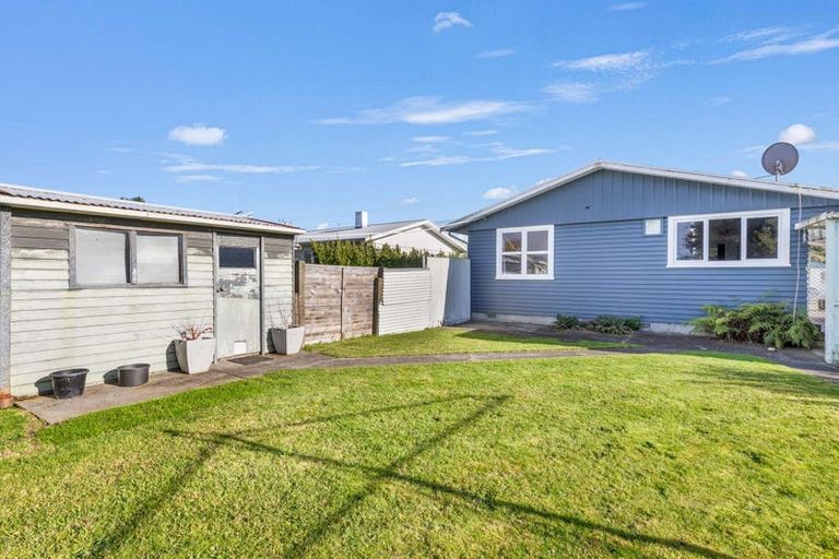 Photo of property in 7 Armagh Street, Levin, 5510