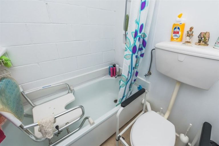 Photo of property in 11/6 Niblett Street, Whanganui, 4500