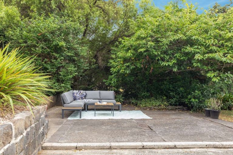 Photo of property in 13 Yelash Road, Massey, Auckland, 0614