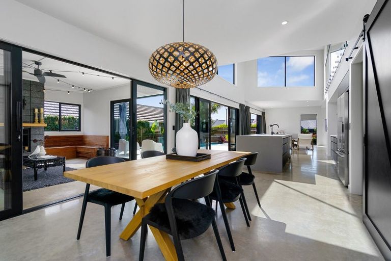 Photo of property in 20 Clifford Close, Leamington, Cambridge, 3432