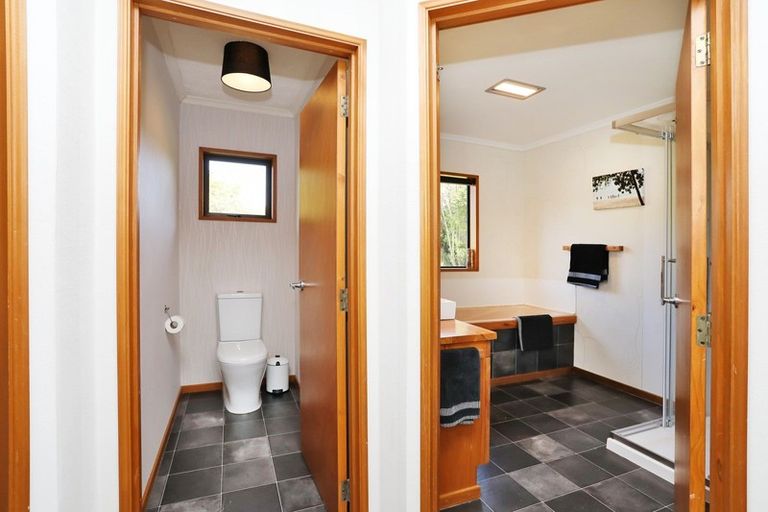 Photo of property in 10 Tui Place, Otatara, Invercargill, 9879