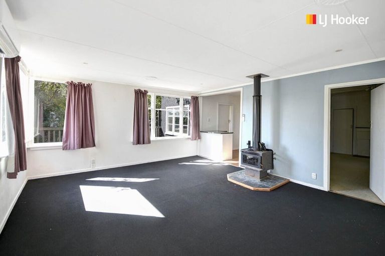 Photo of property in 25 Frances Street, Broad Bay, Dunedin, 9014