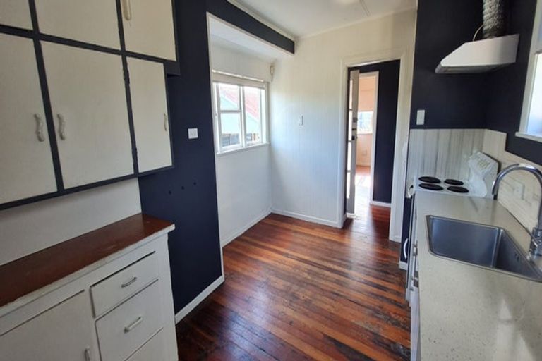 Photo of property in 43 Miranda Street, Avondale, Auckland, 0600