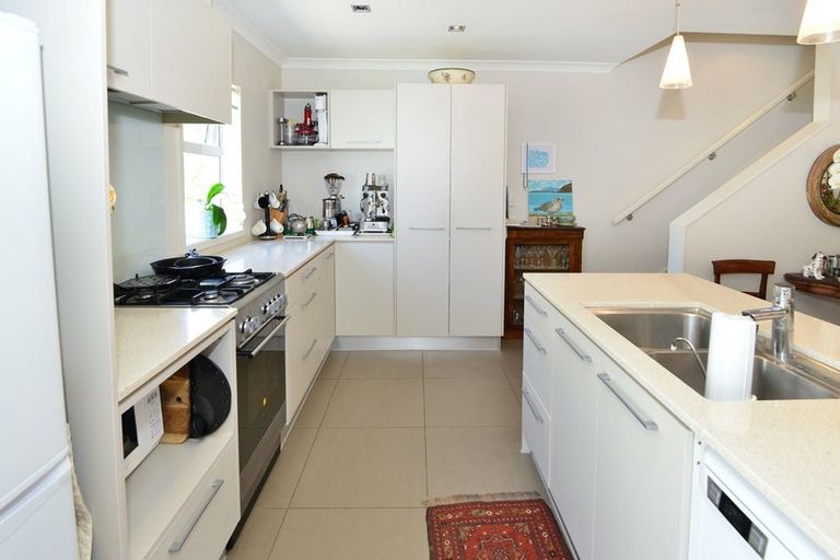 Photo of property in 24 Parkside Drive, Orewa, 0931