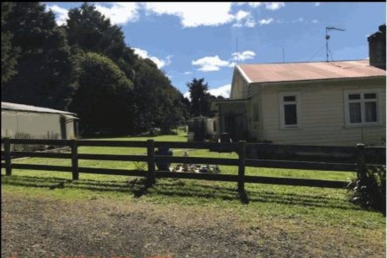 Photo of property in 158a Hermitage Road, Aka Aka, Waiuku, 2682