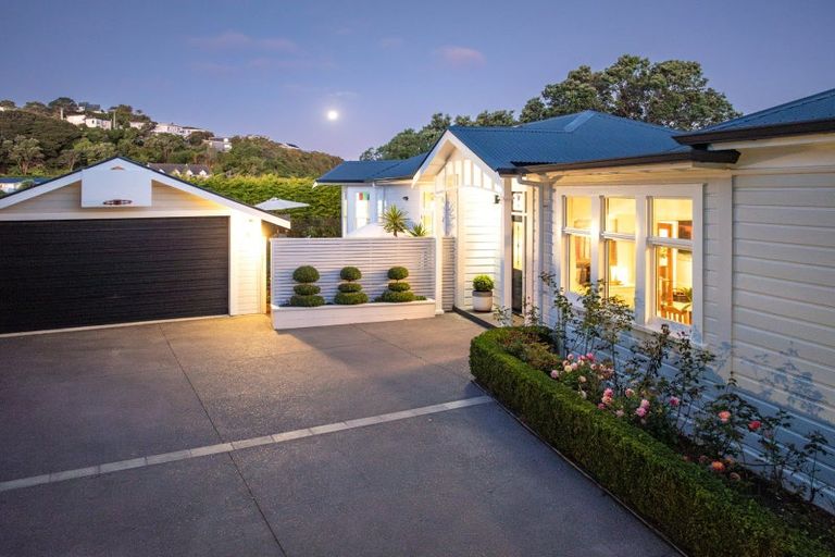 Photo of property in 79 Cashmere Avenue, Khandallah, Wellington, 6035